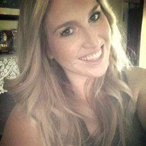 Meet your Posher, Janelle